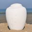 Bio-urn Ocean Quartz footprints, biologisch afbreekbare urn op het strand van Scheveningen